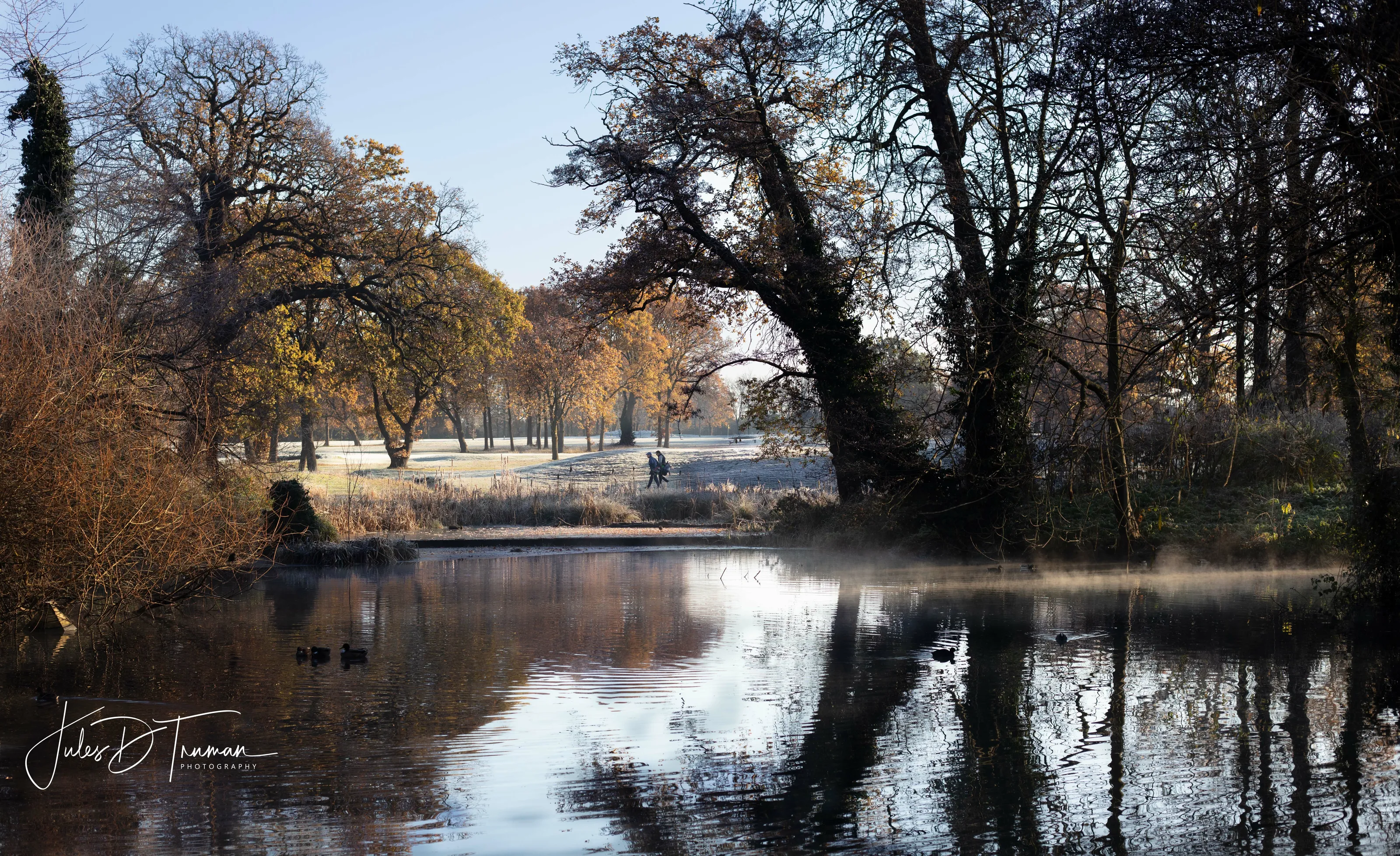 Frosty morning at The Tarn