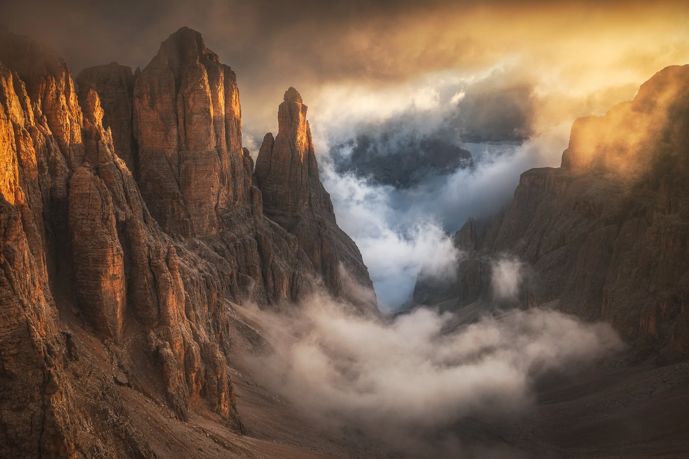 The valley of clouds