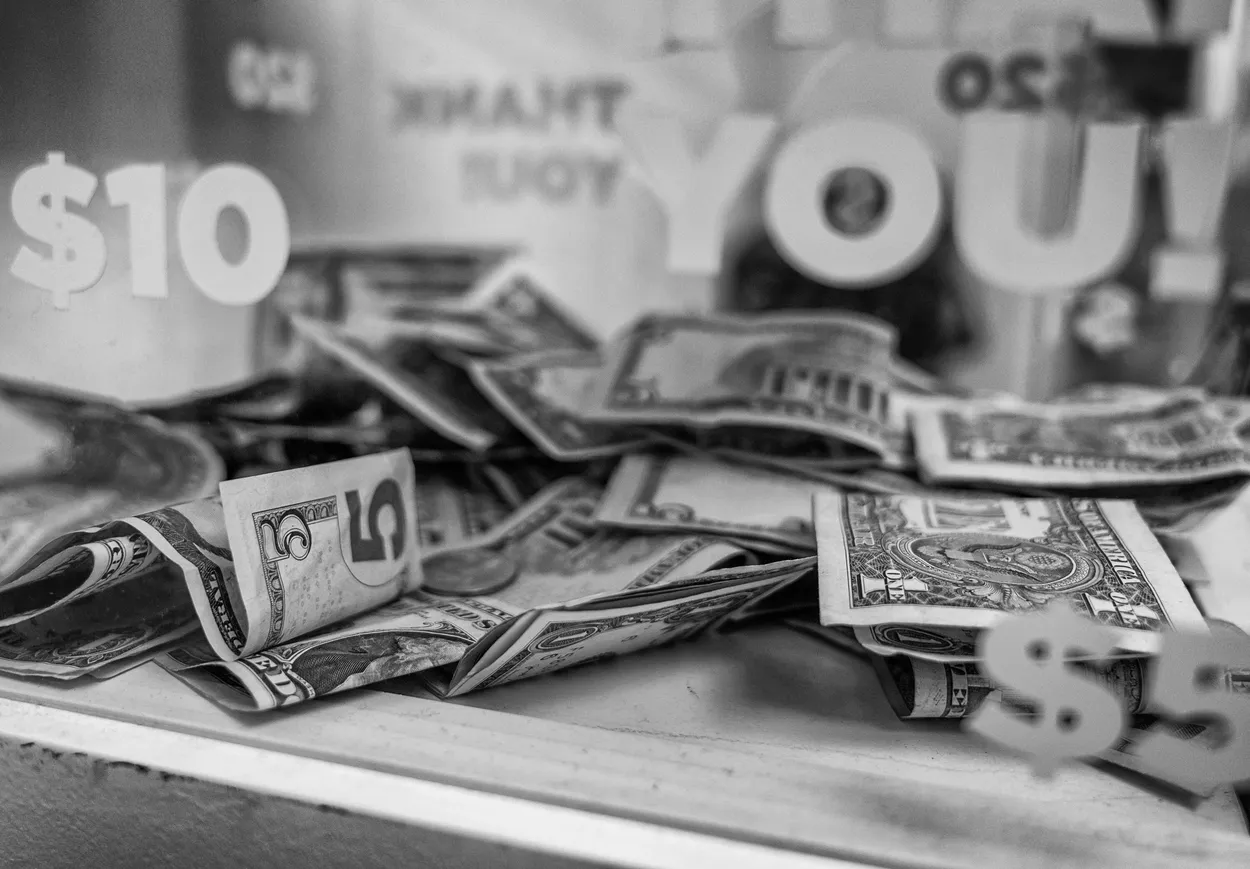 Entry 15484232