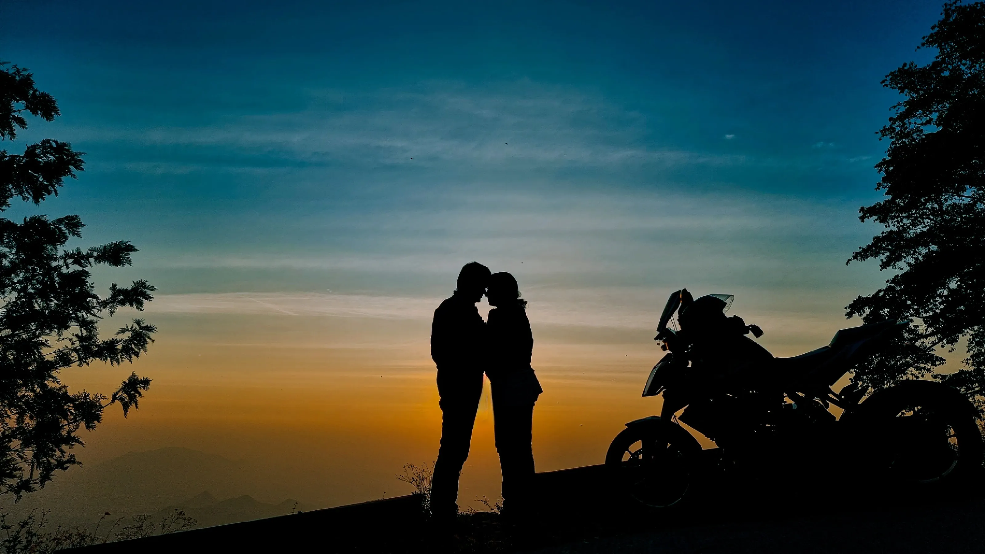 Sunset silhouette couples