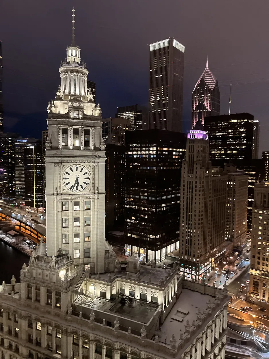 Entry 15570189