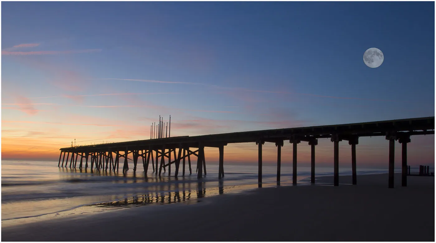 Sunrise over the Pier