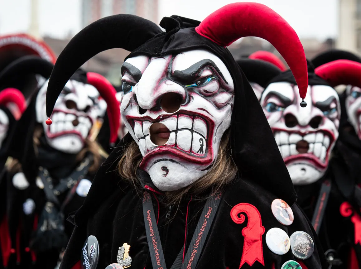 Entry 18838975
