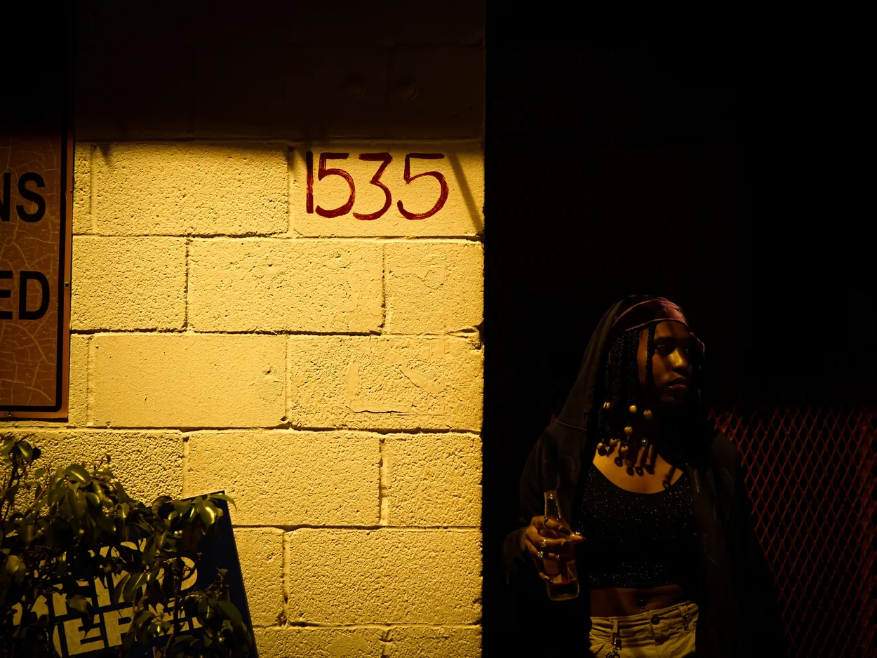Entry 15947343
