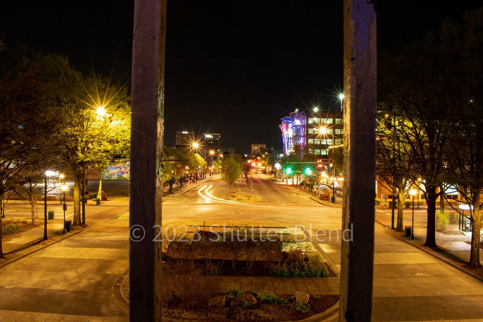 Chatt at Night