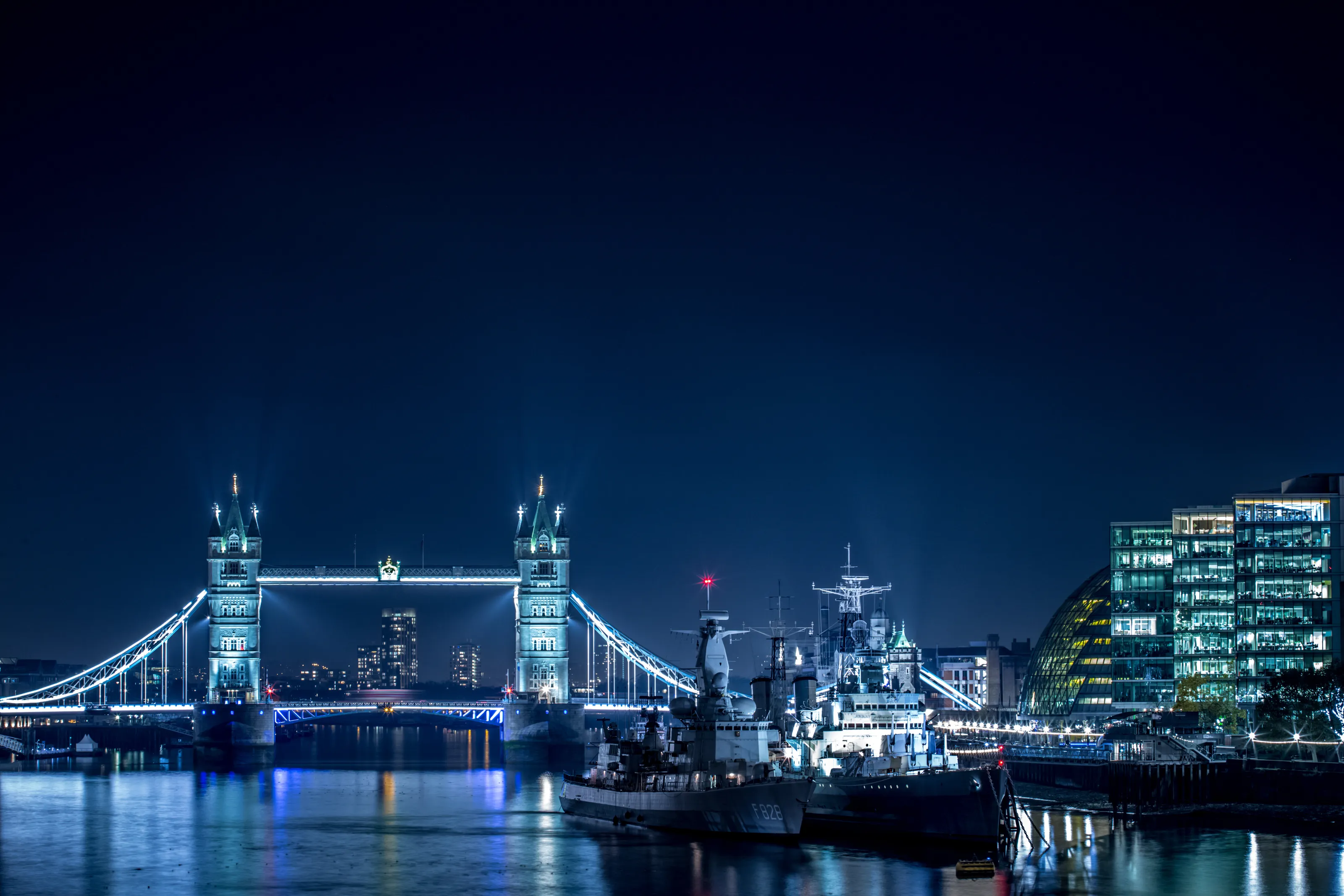 A Night In London