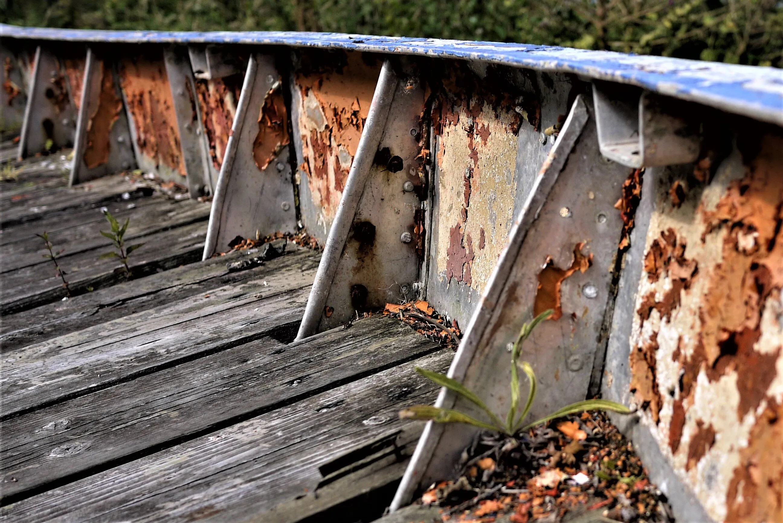 Peeling boat in Porthdinllaen