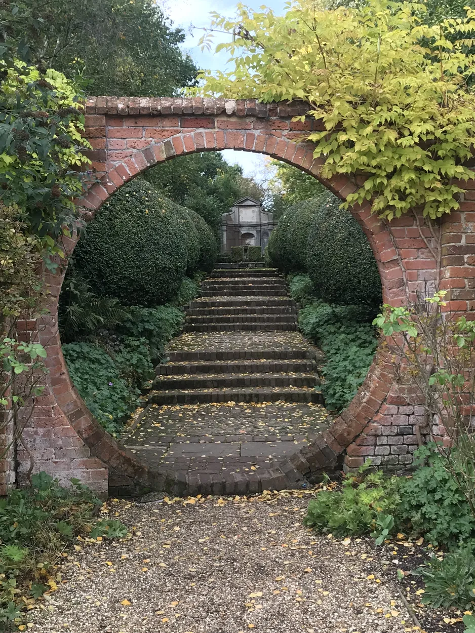 Entry 18230472