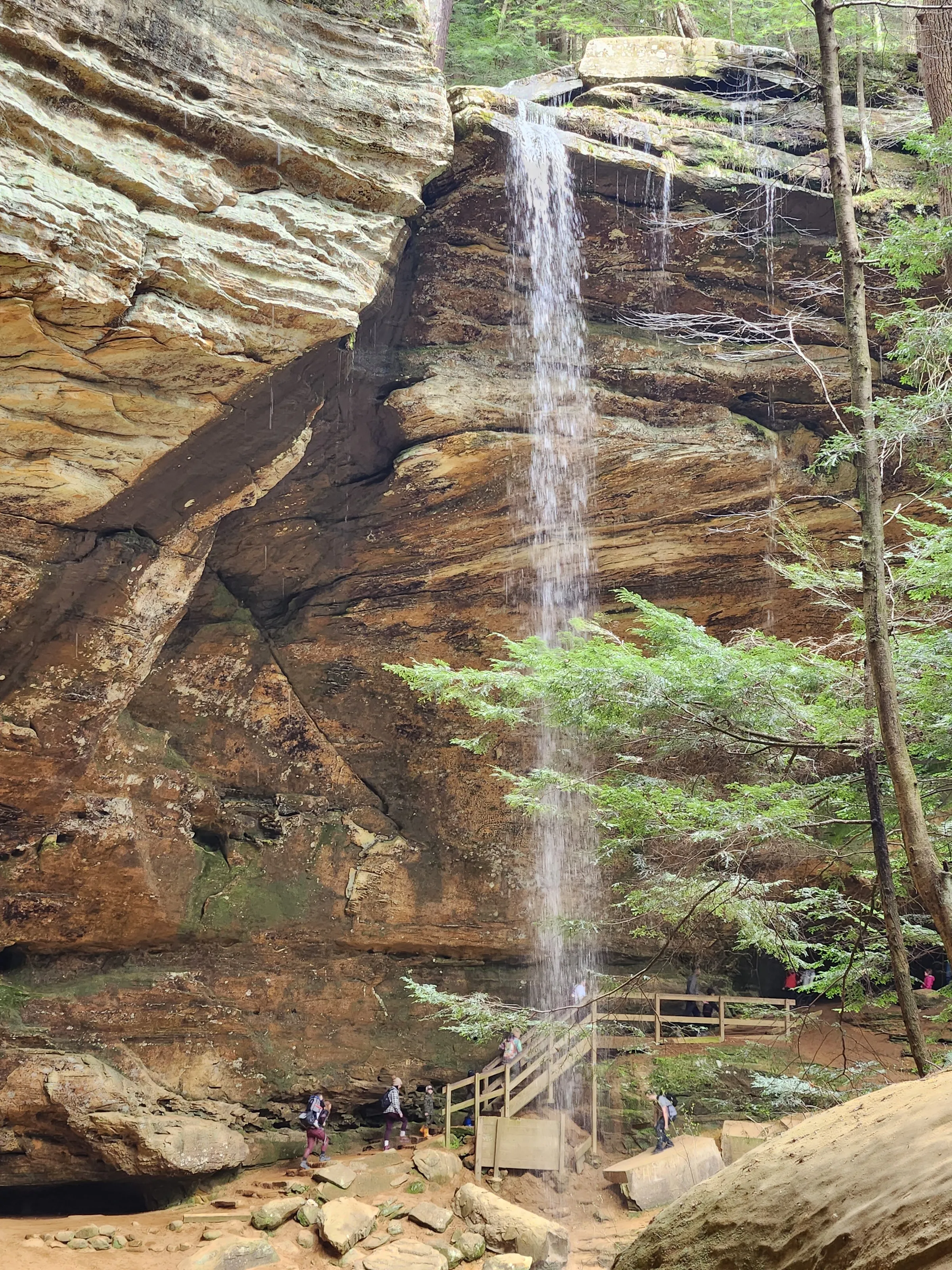 Ash cave water fall