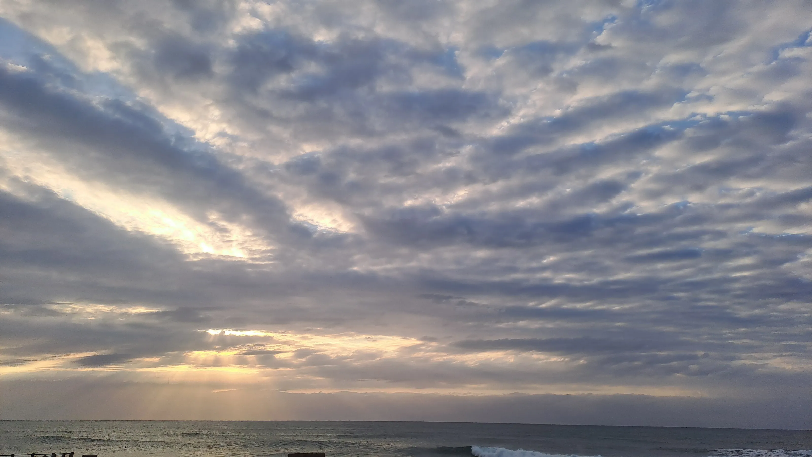 Morning sunrise over the ocean