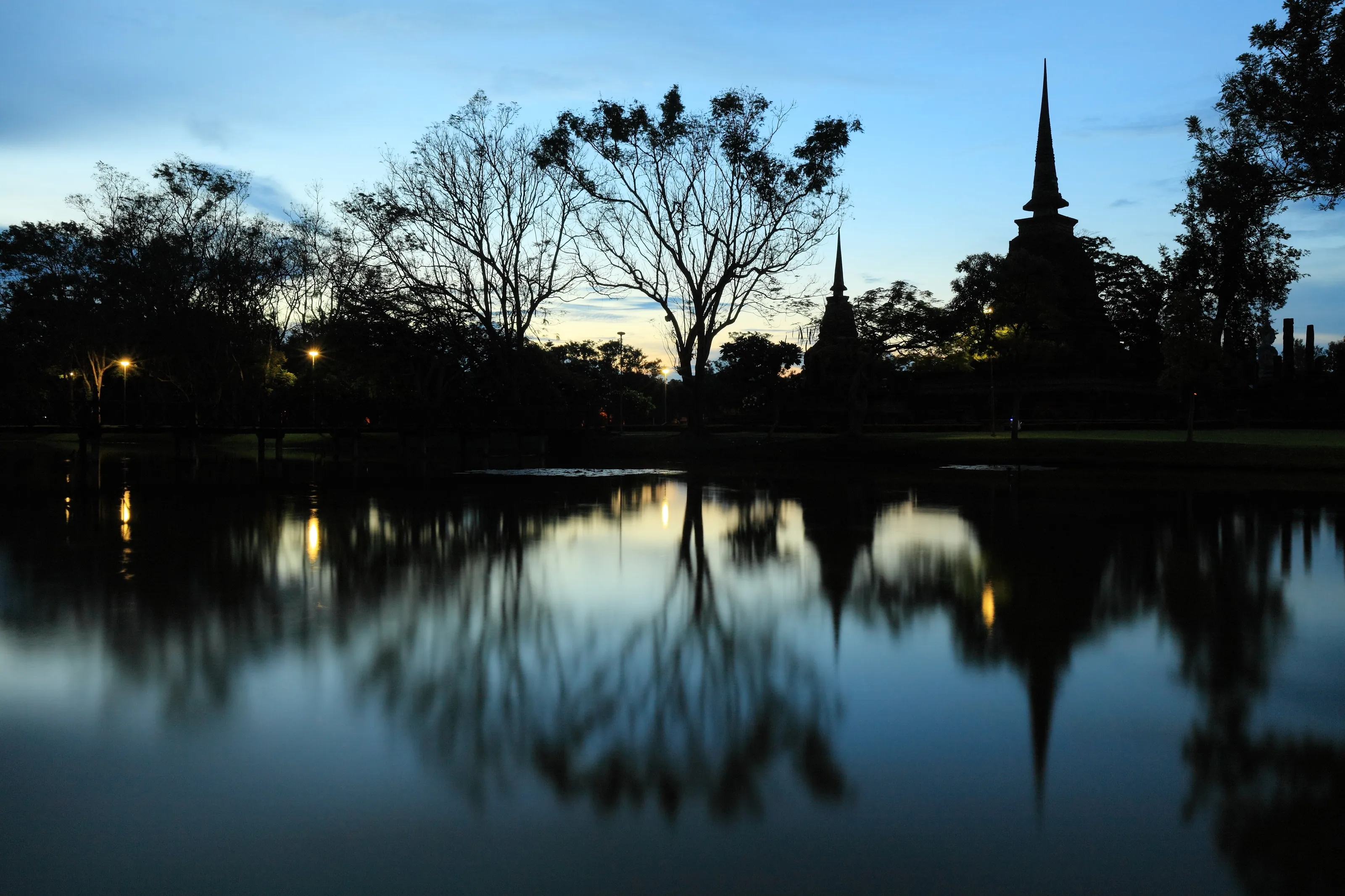 Wat Sa Si - Sukhothai Historical Park