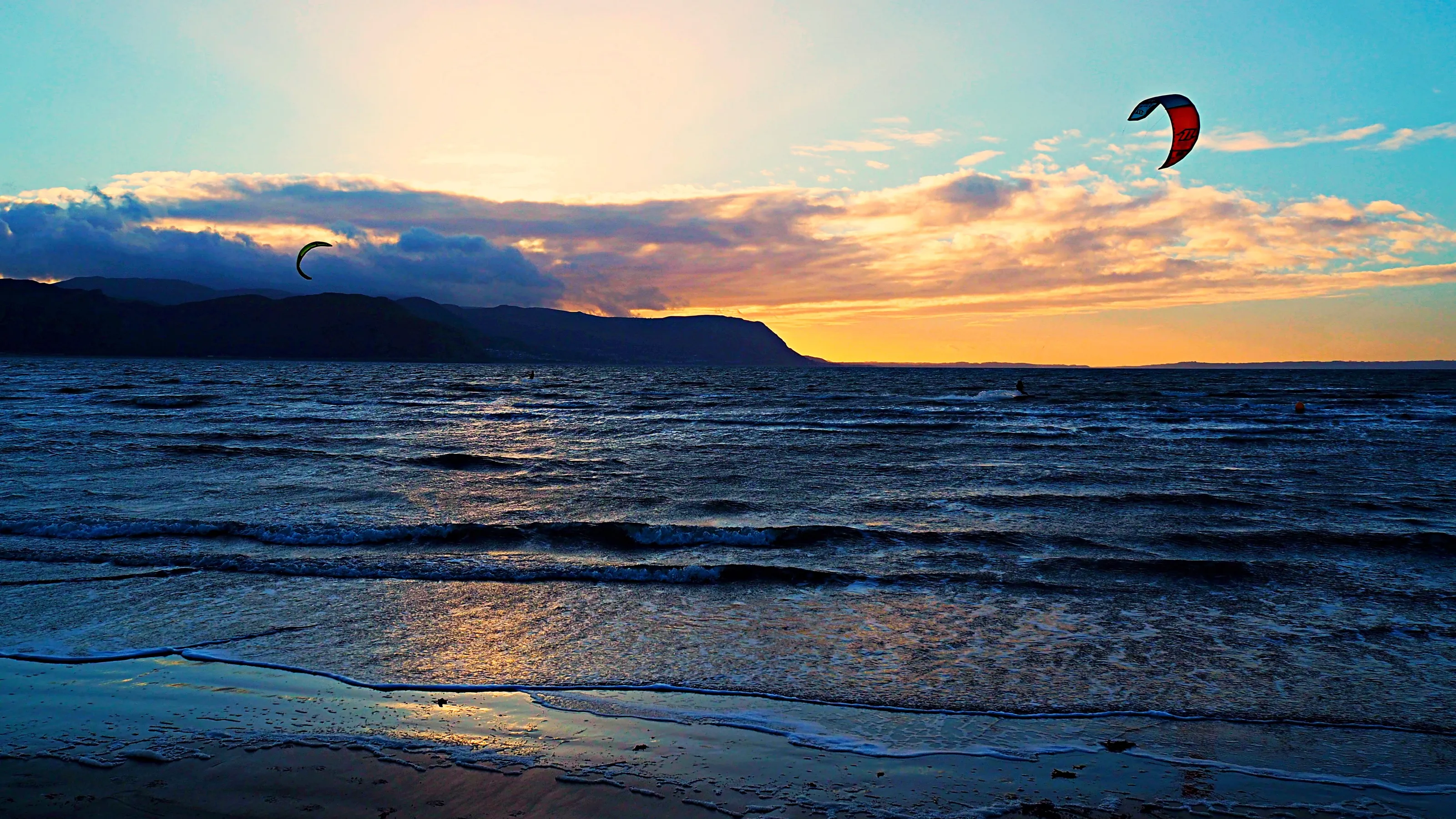 Sunset Windsurfers
