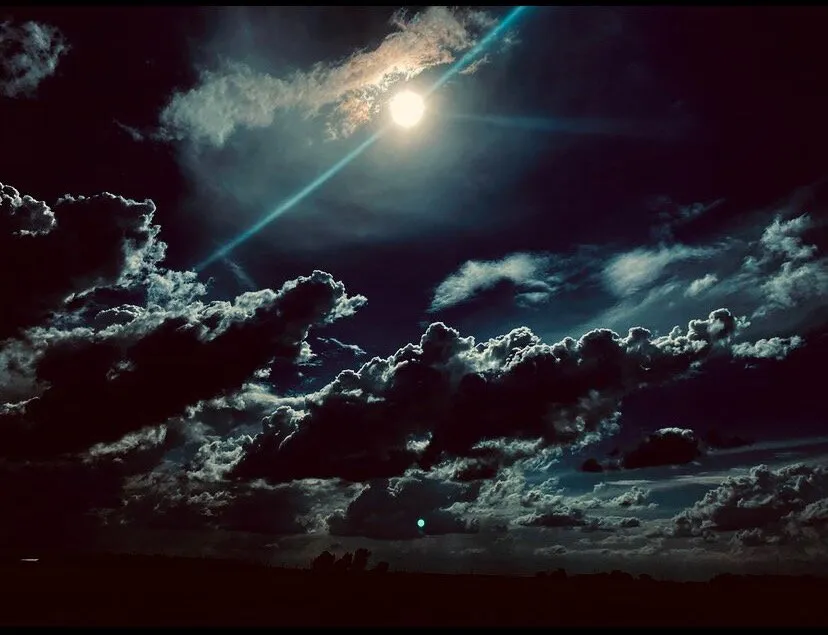 The sun and clouds that I am in love with I love doing photography.