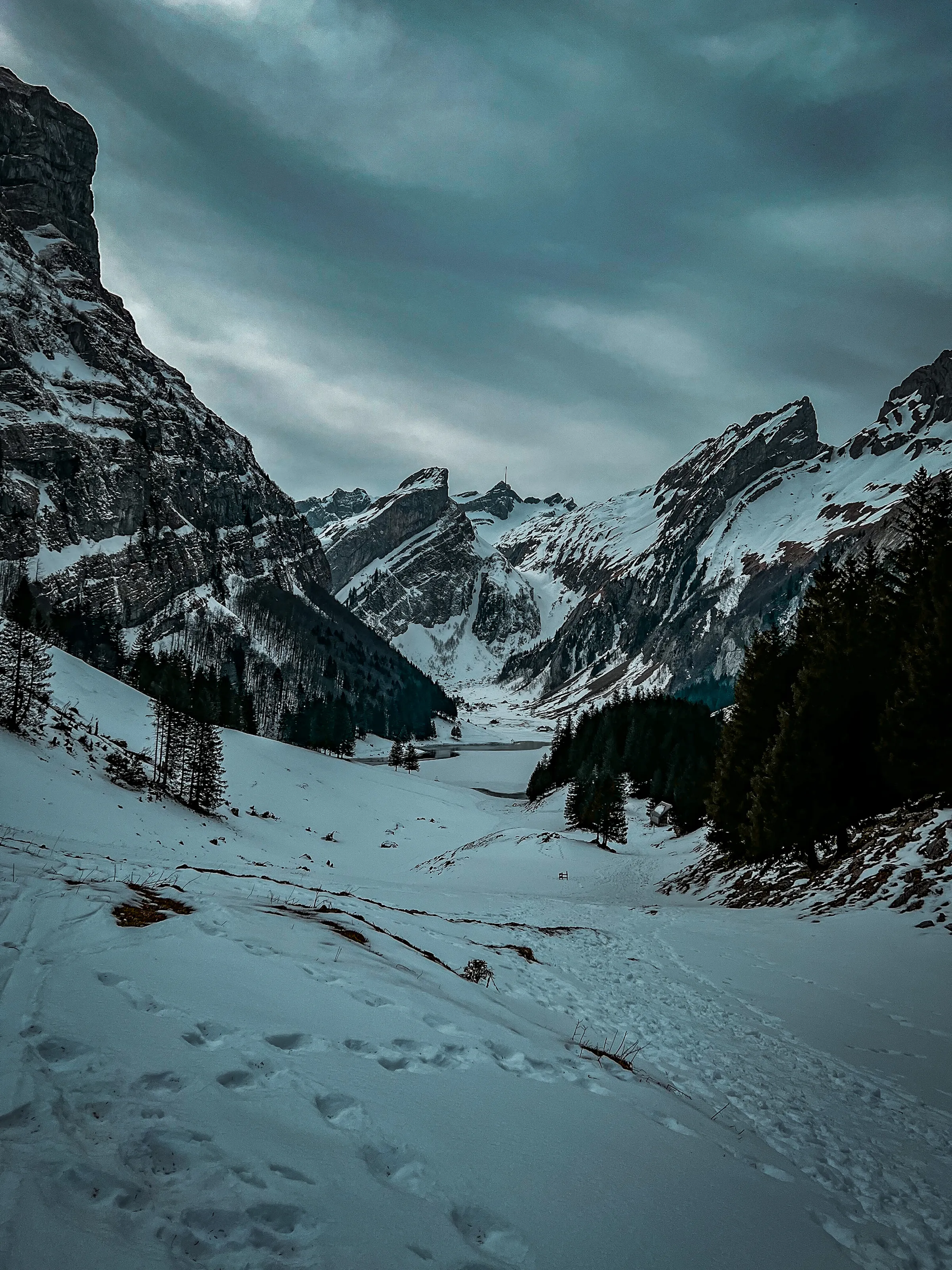 Snowy glimpse of Santis and Seealpsee