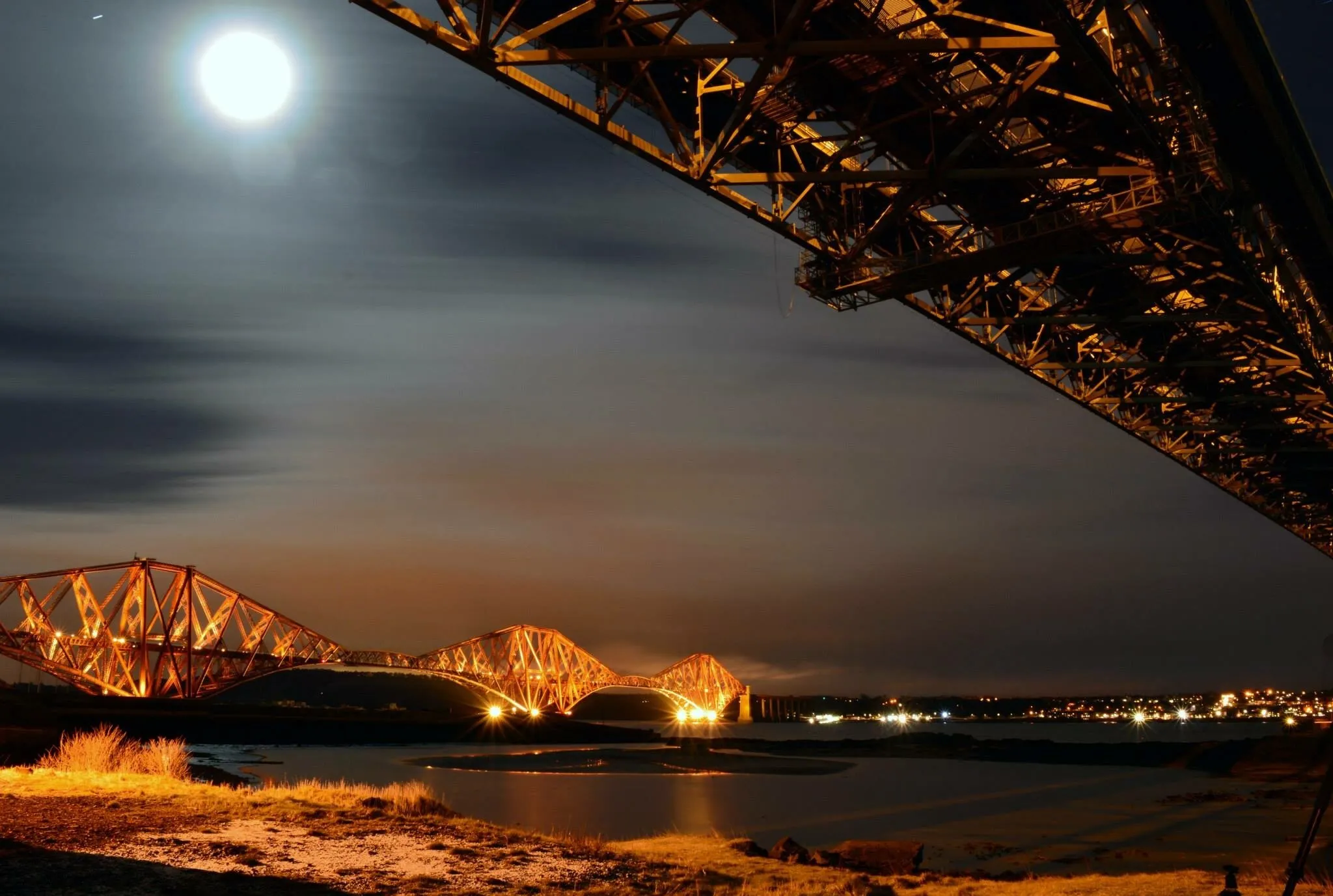 Forth road bridge