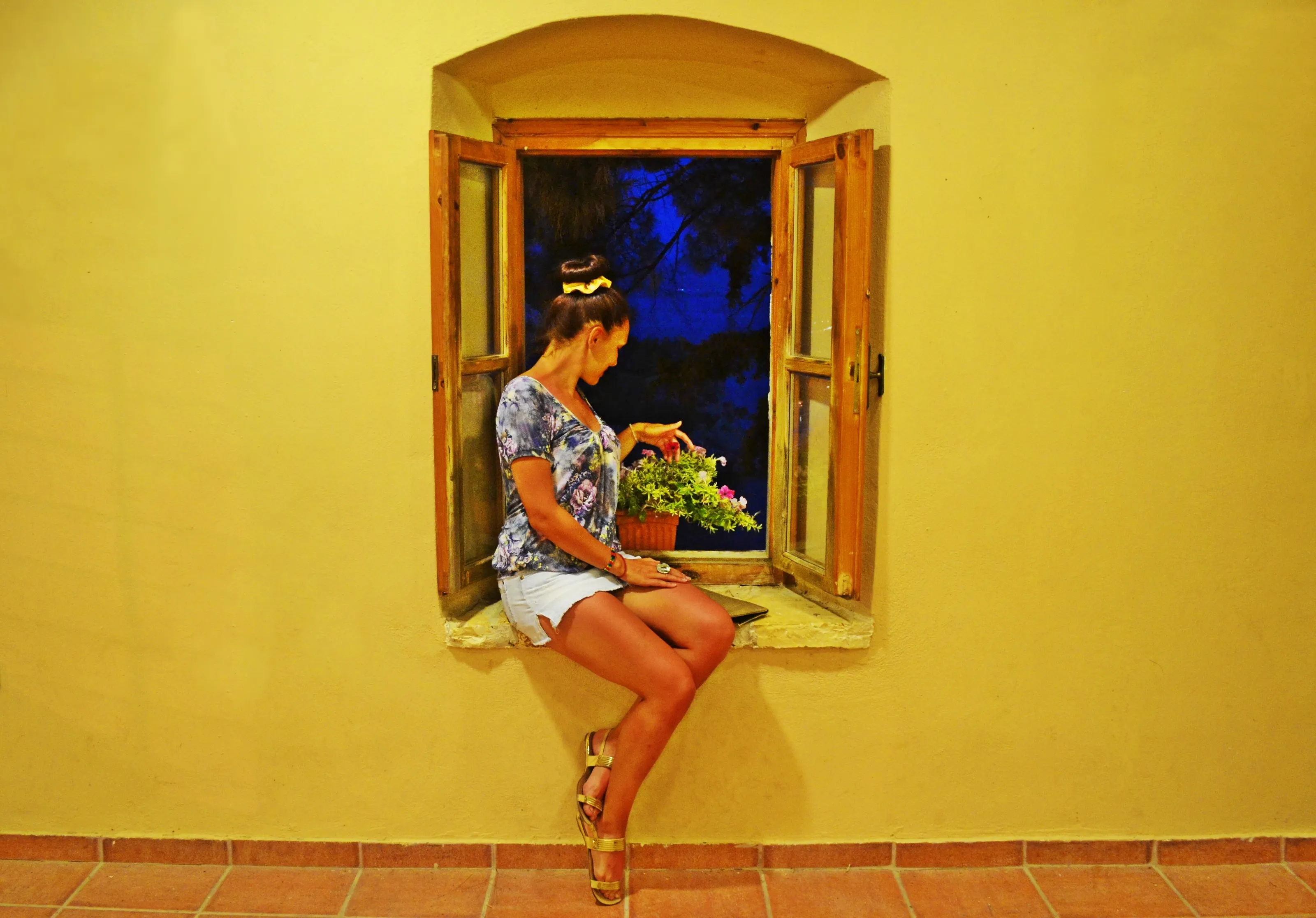 Into yellow...