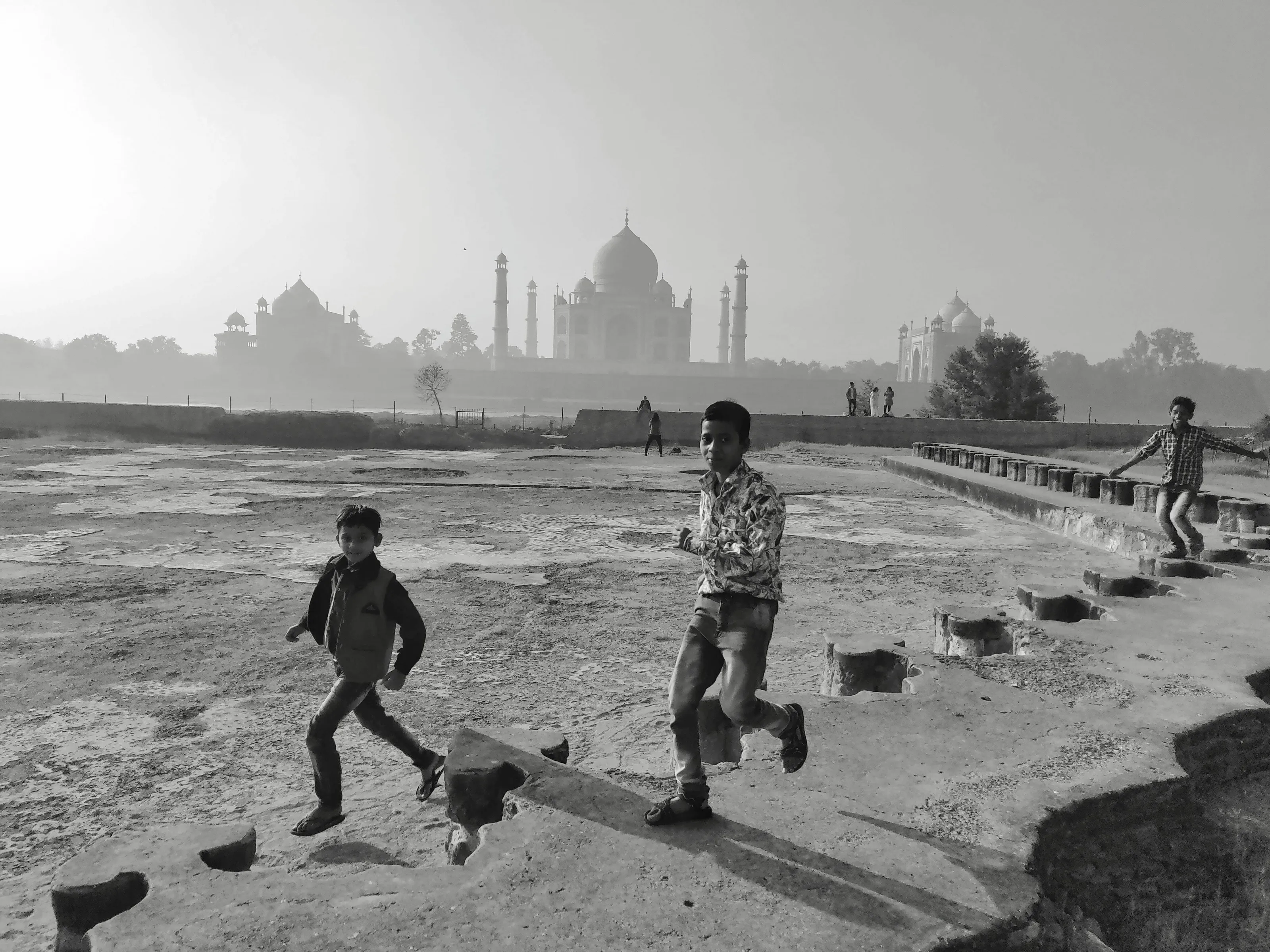 Children of Agra