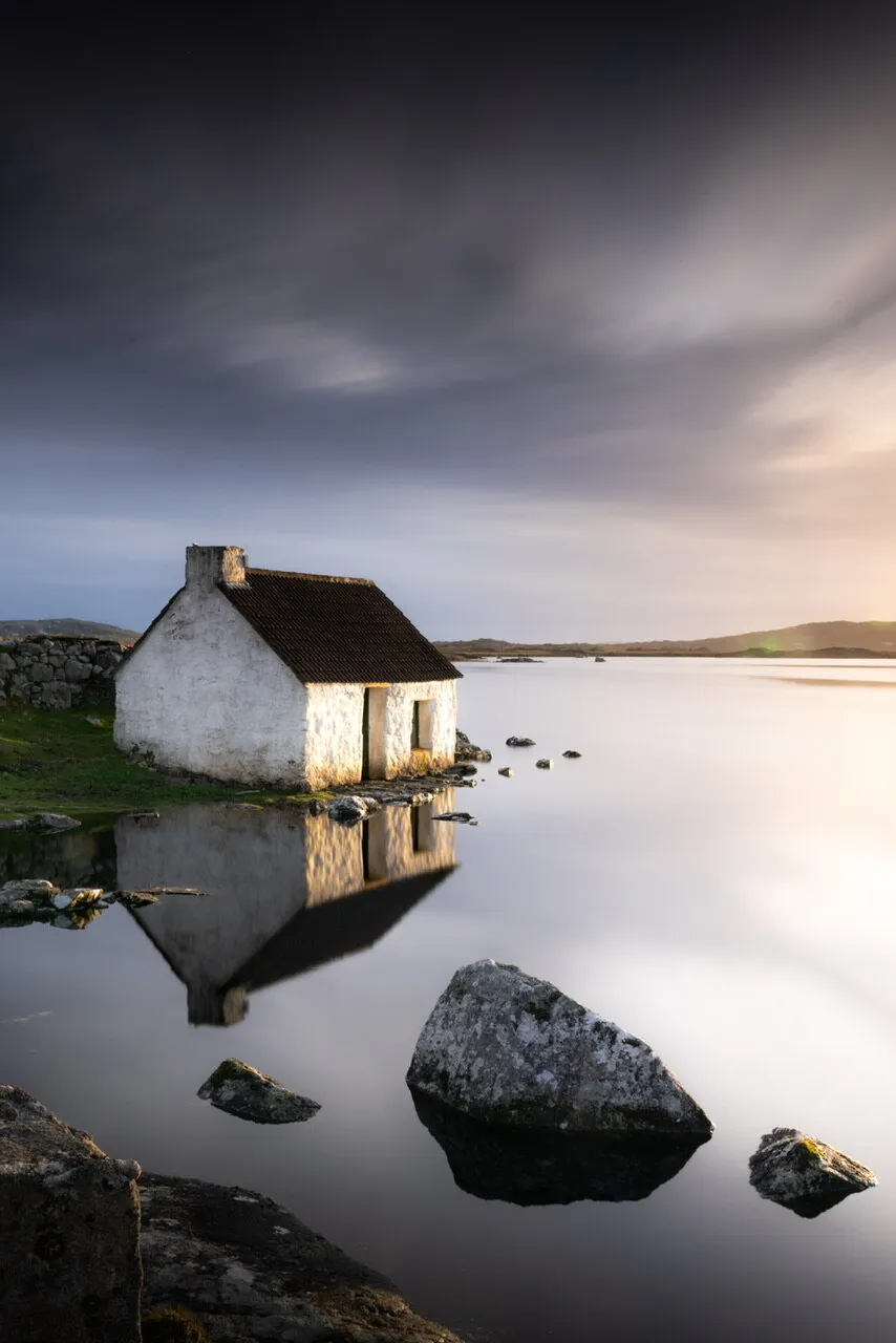 Cottage by the Lake