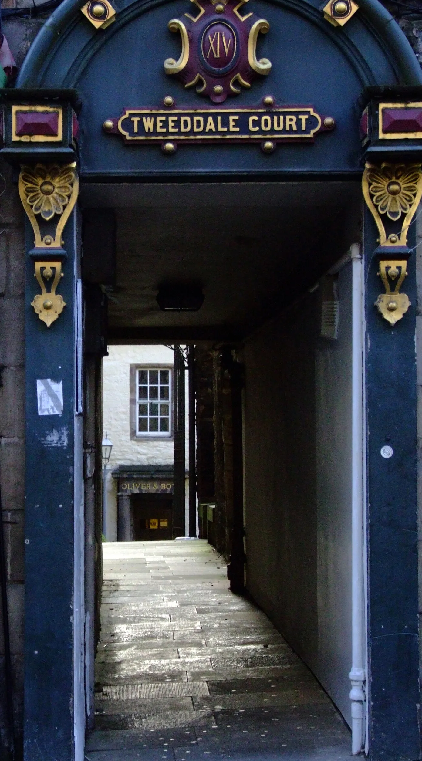 Tweeddale court