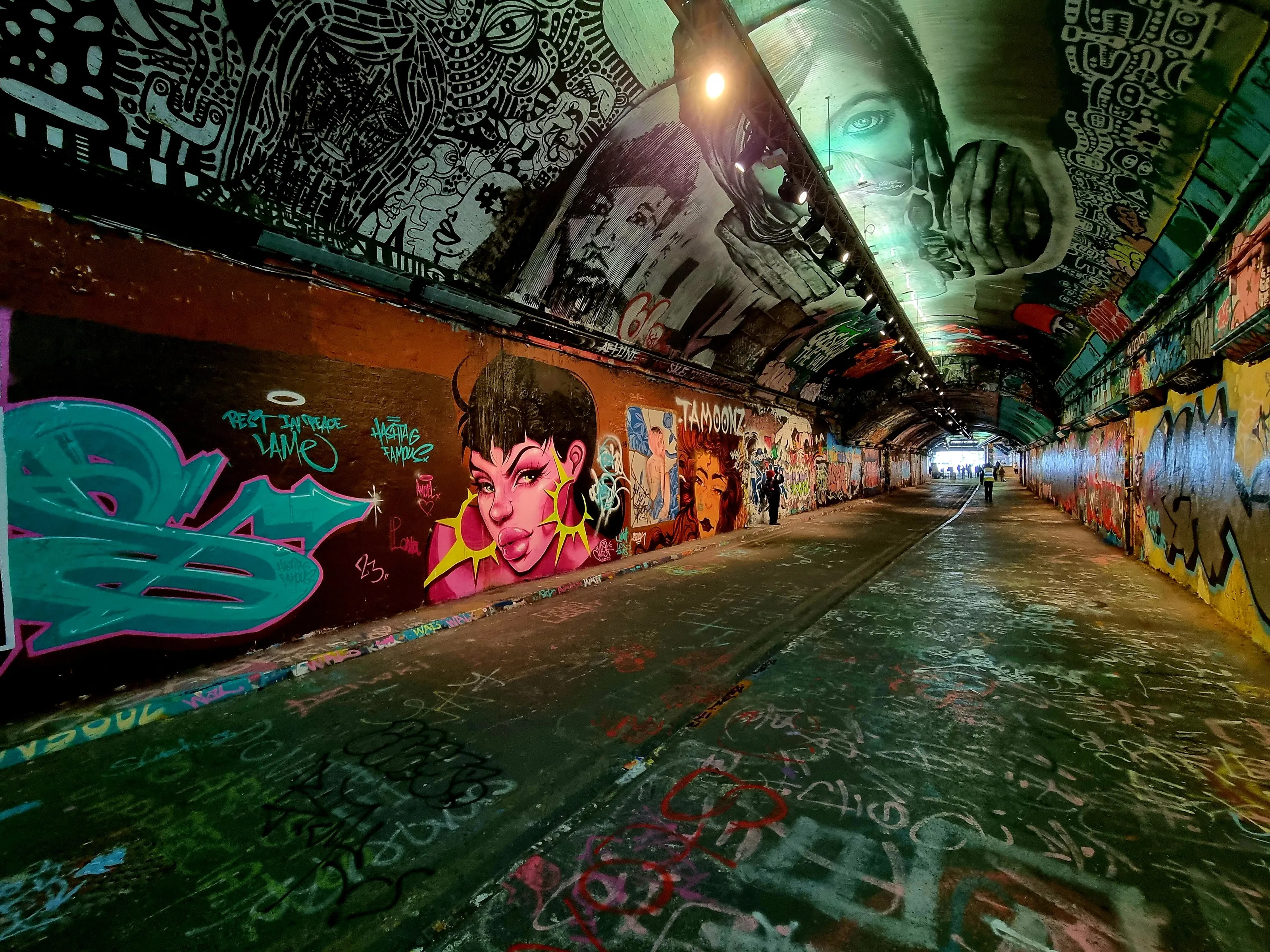 Graffiti Tunnel