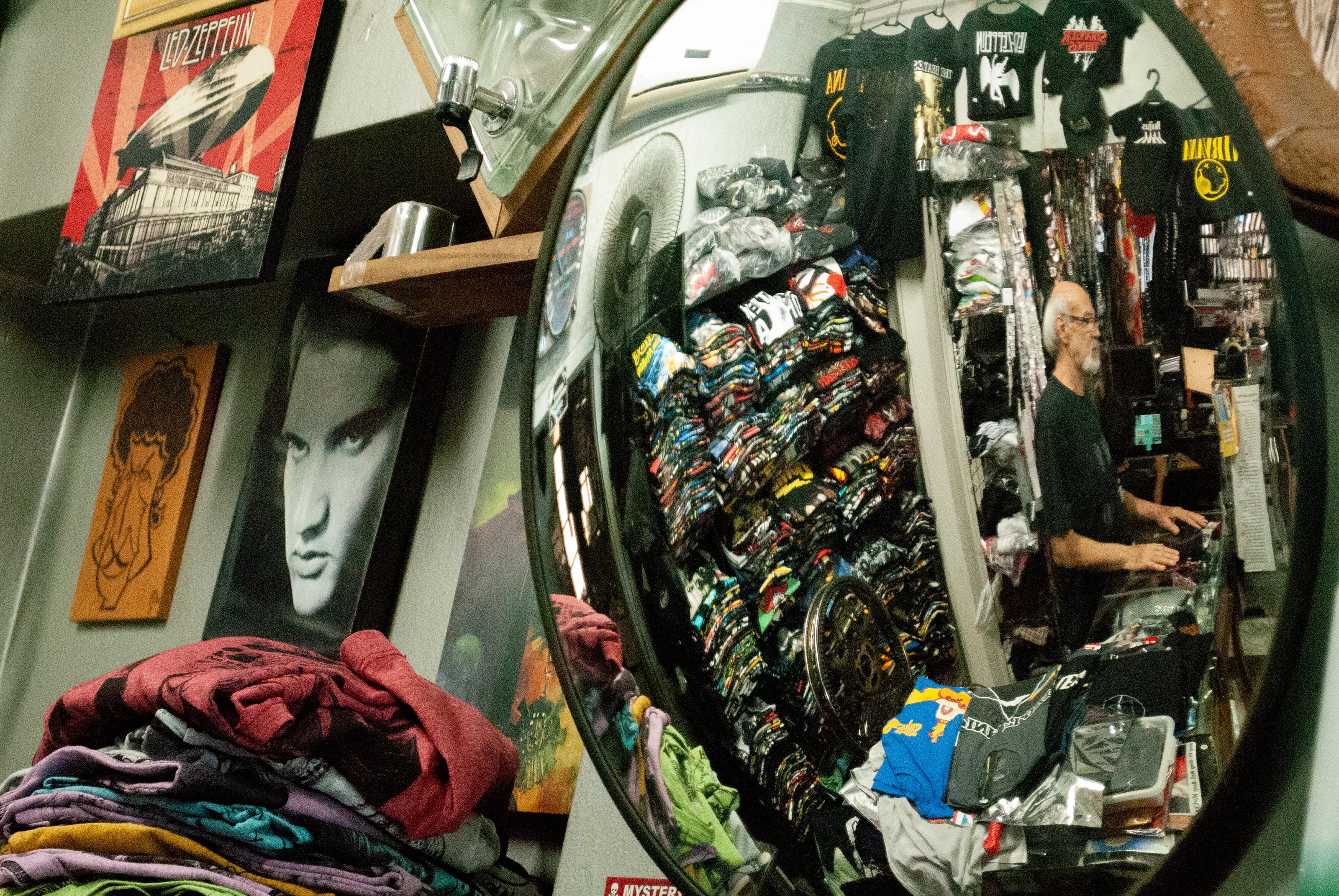 Mystery Rock Store