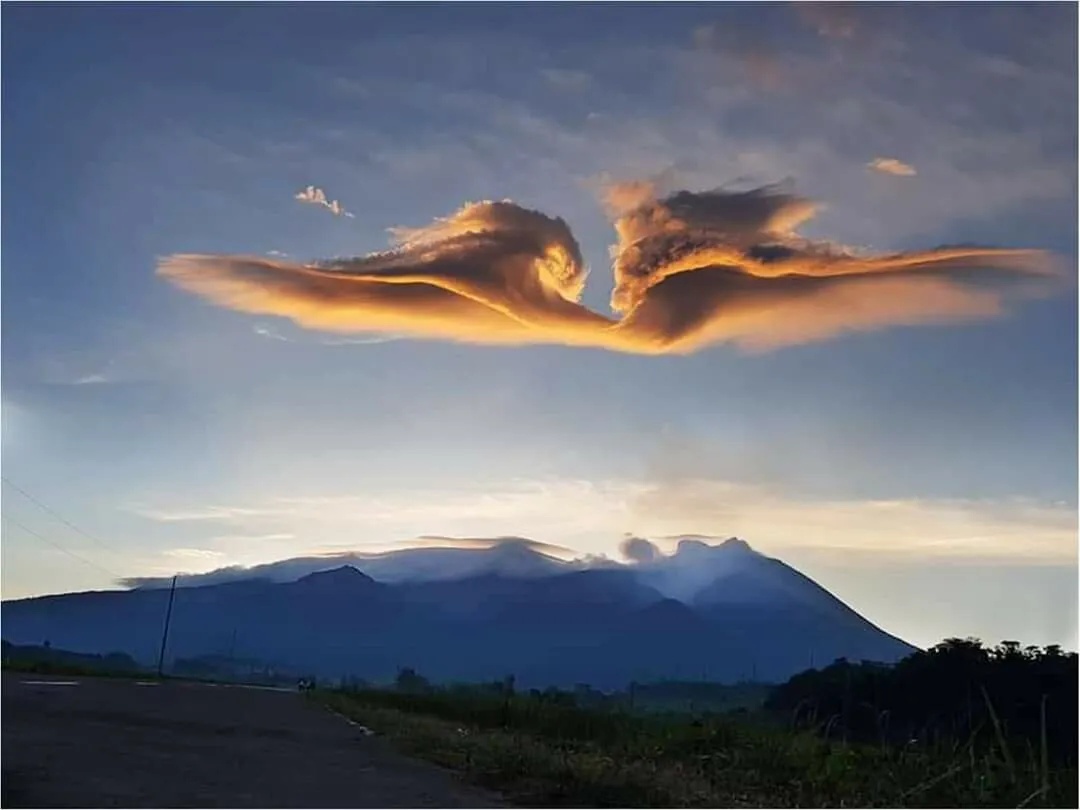 Lovers in the Sky