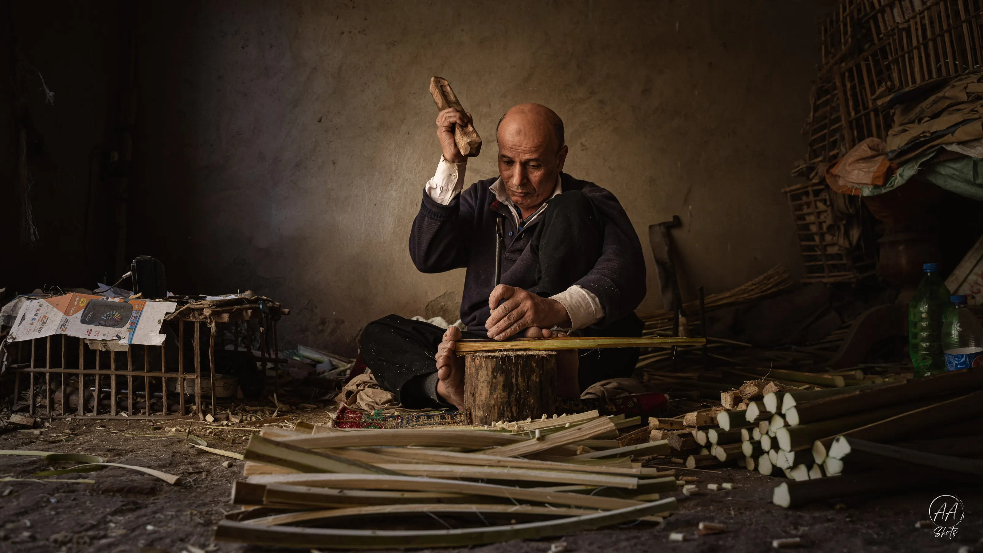 Cage maker