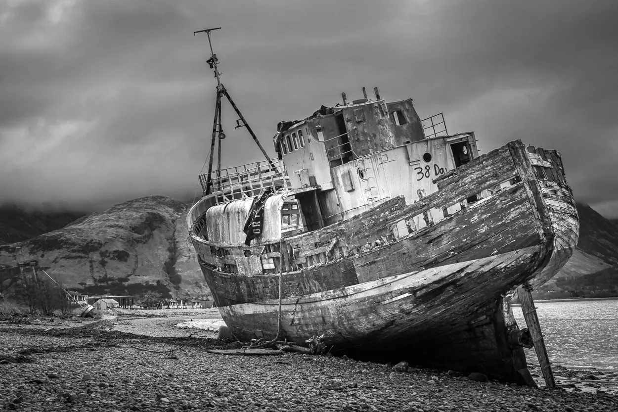 Stranded Boats in Black and White - transport photo contest ...