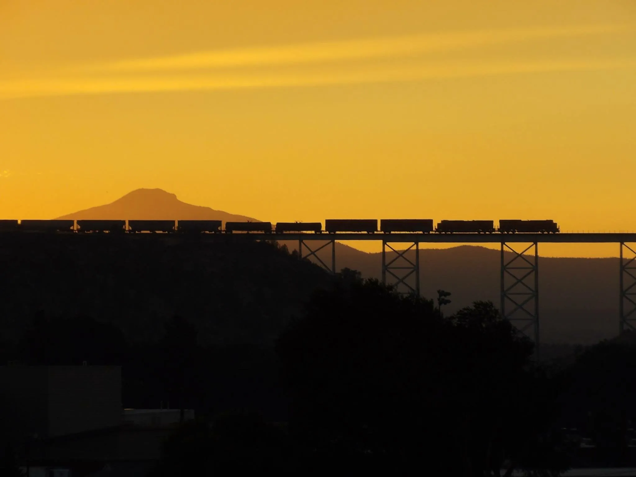Train  on Tressel