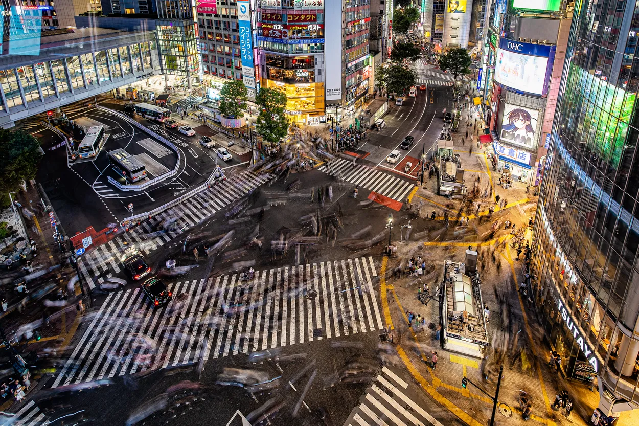 Shibuya crossing slow motion