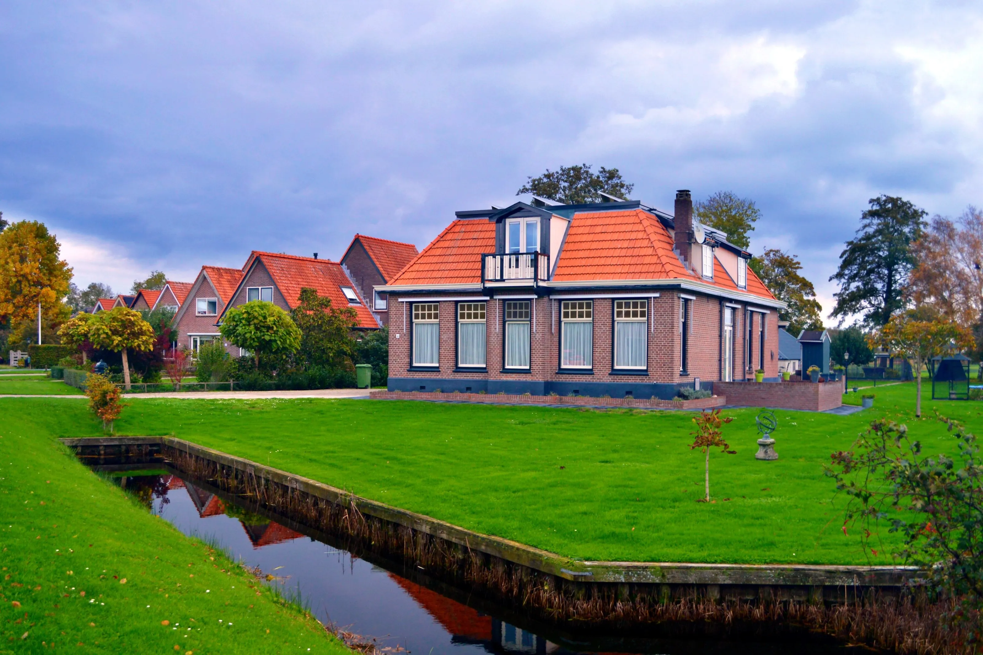 Giethoorn Netherlands overcast afternoon