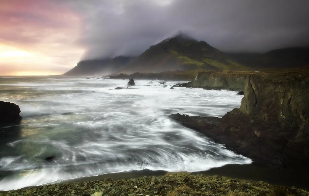Entry 28046912