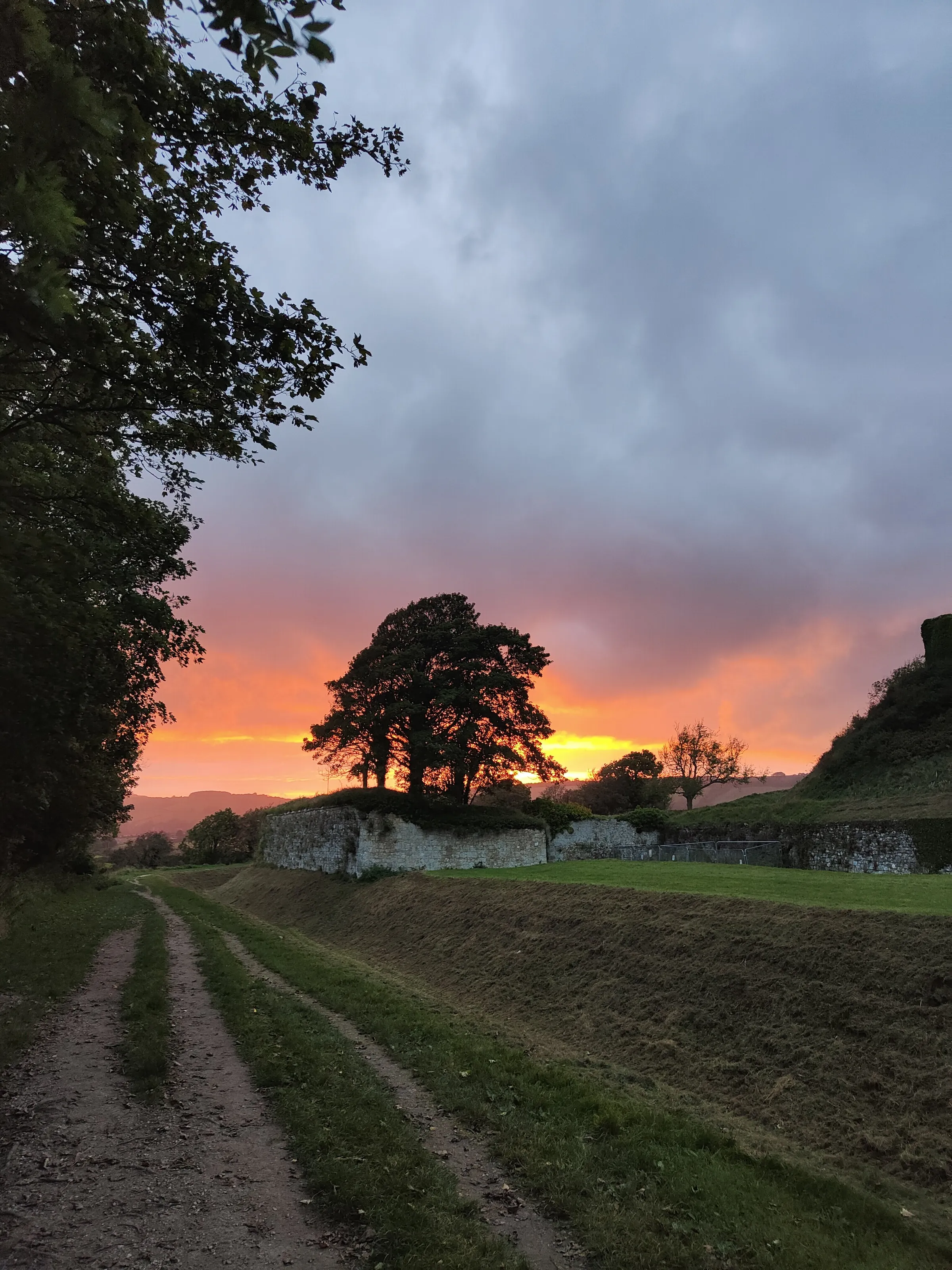 Carisbrooke sunset