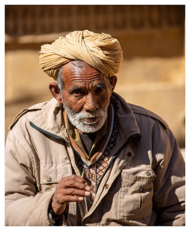 Cigarette break Rajasthan