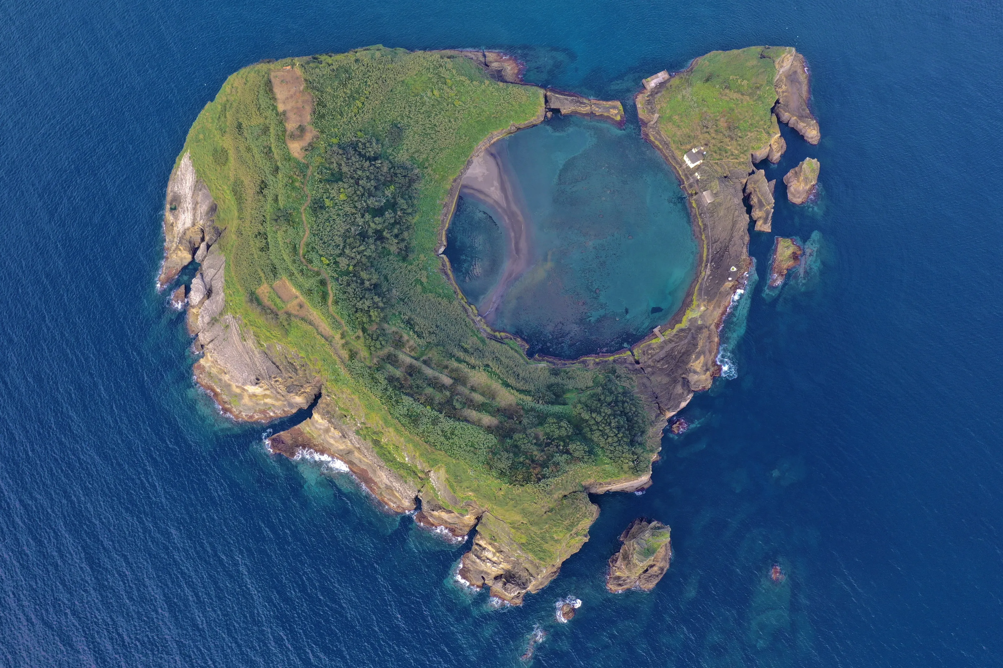 A forgotten volcanic crater