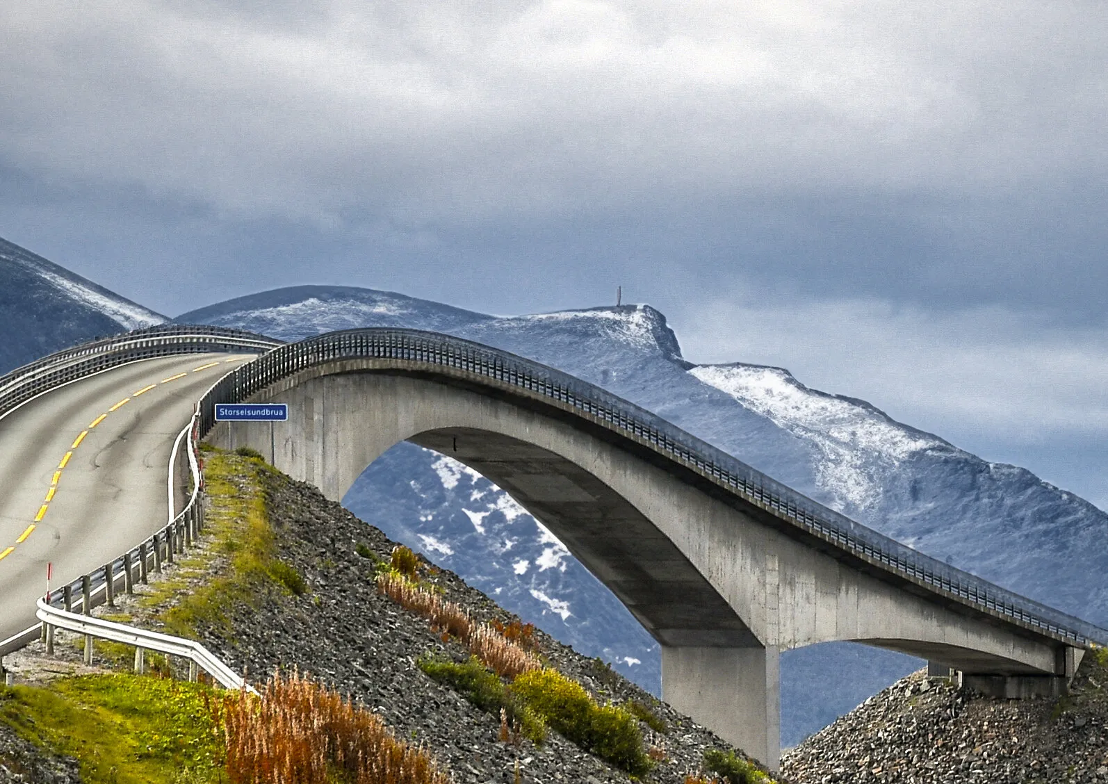 Storseisundet Bridge