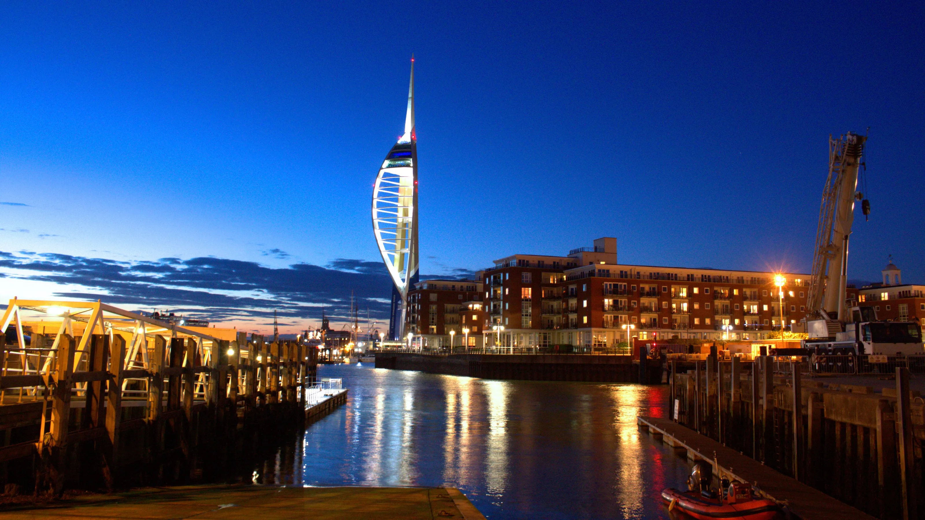 spinnaker tower