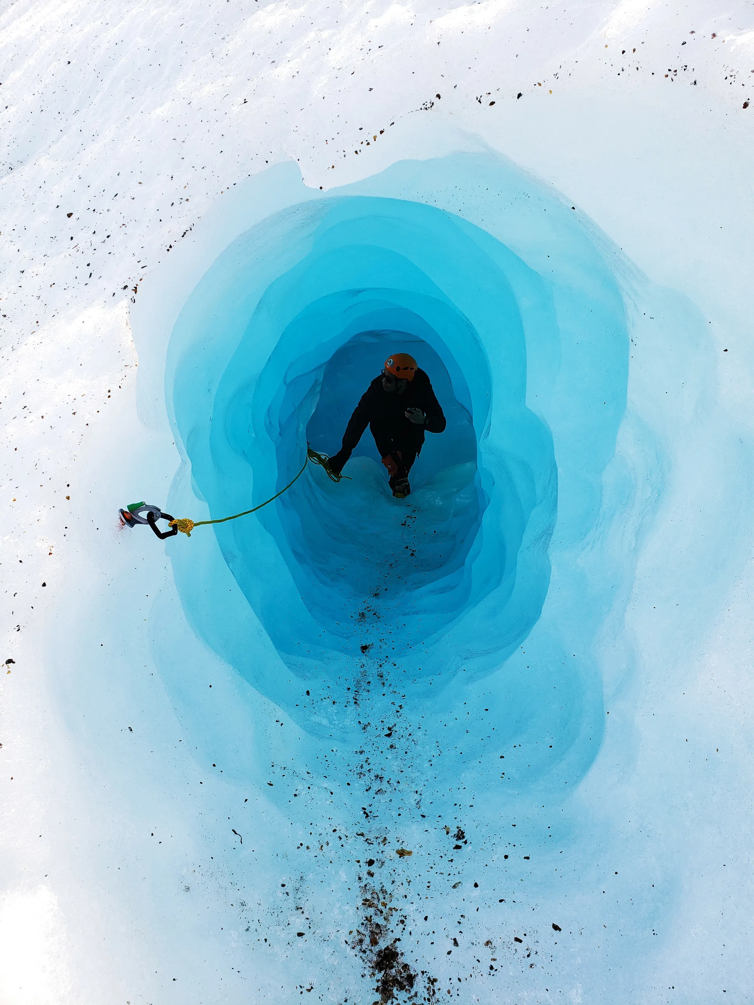 Path to blue hole