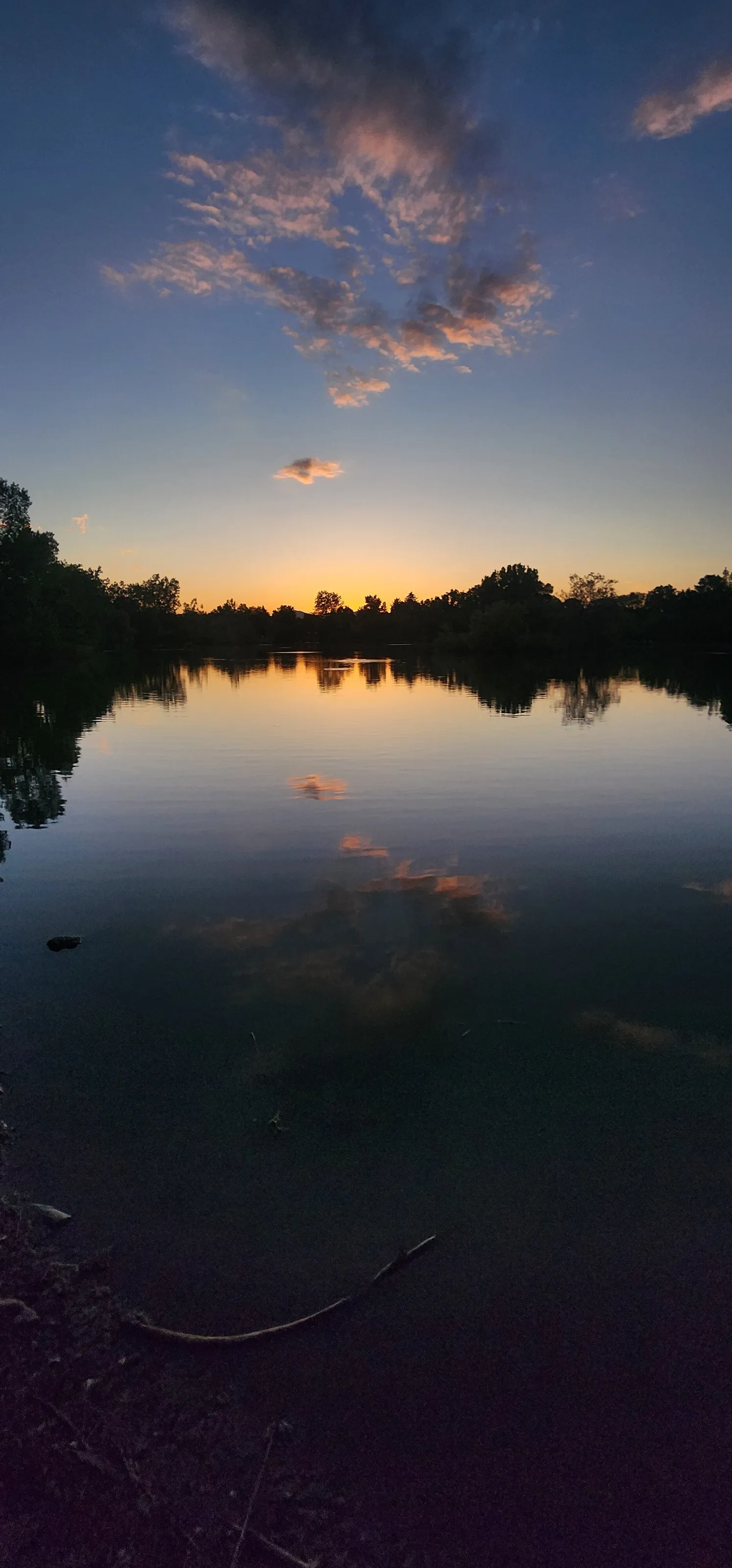 Mirror Dusk
