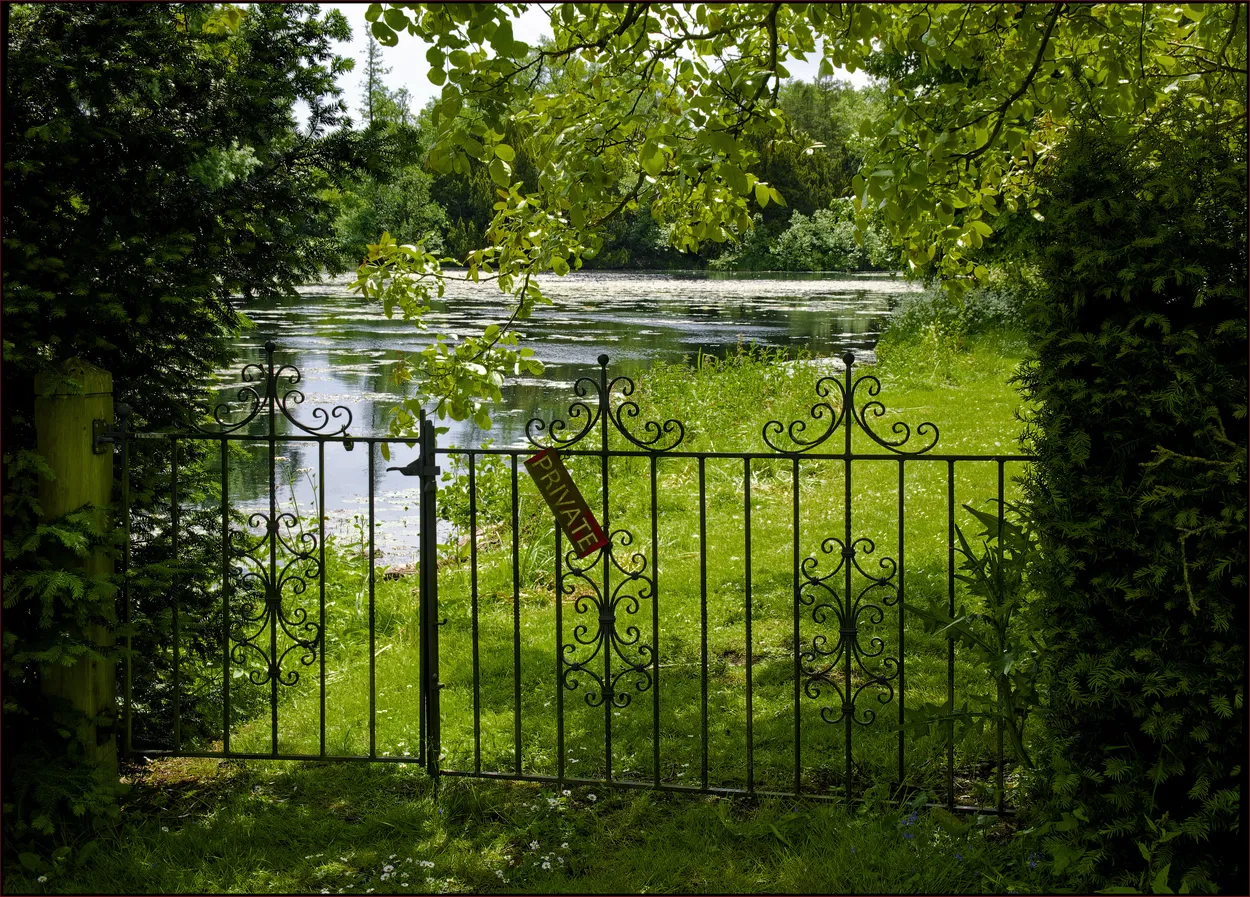 Gate Closed!