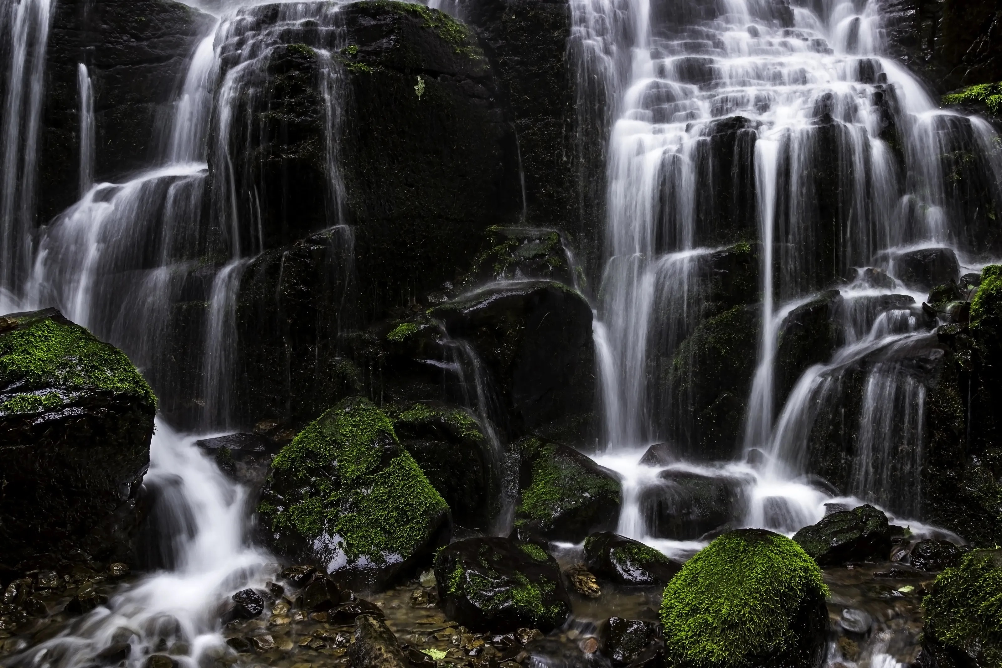 Water and rock cascade