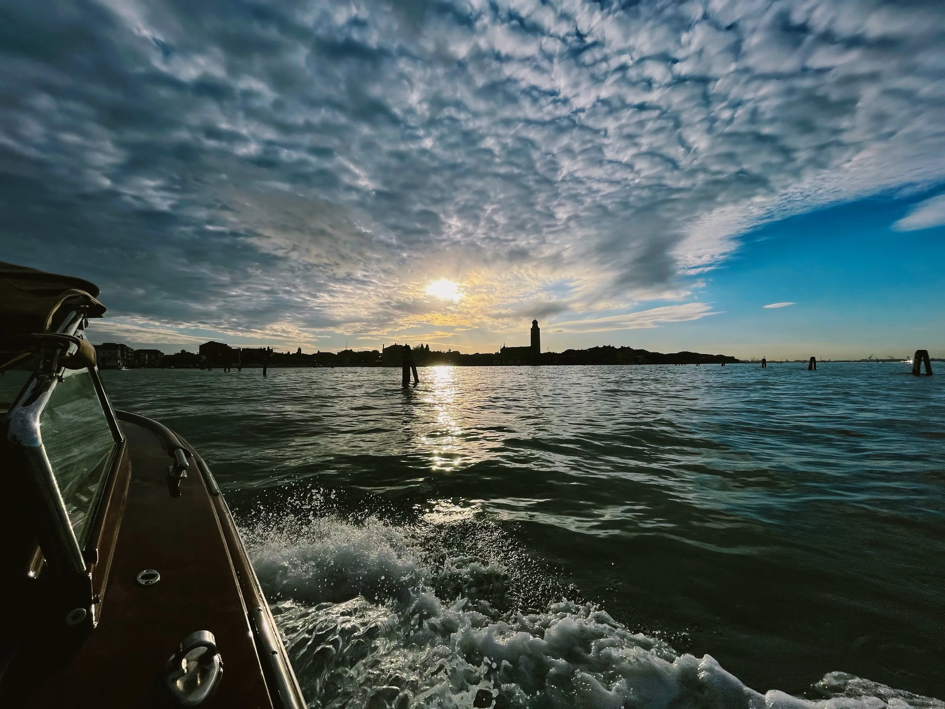 “Venetian boating”
